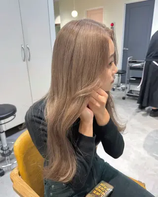 ロング カラー roka所属・ayaka♡ 柔らかカラーのヘアスタイル