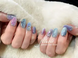 ネイル フルリール 【プライベートサロンのネイルデザイン