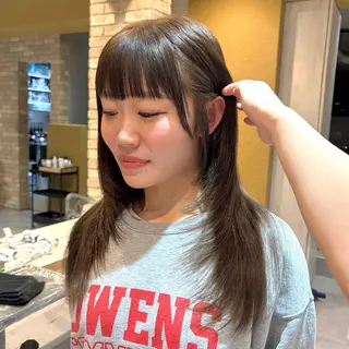 ロング カラー レイヤー/手書きネイ ルCOCORO 🎀のネイルデザイン