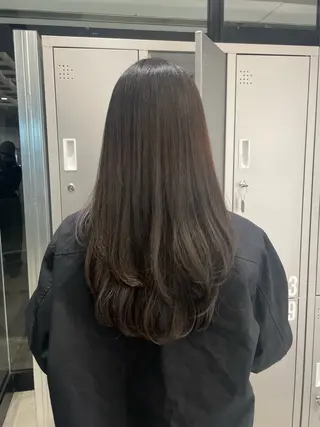 ロング MINORI /透明感カラーのヘアスタイル