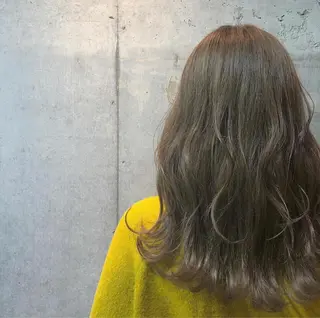 カラー ネイル 佐藤 穂乃香のネイルデザイン