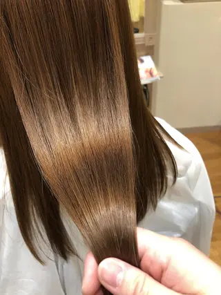 カラー egg by TJ天気予報所属・石黒 菜々美のヘアスタイル