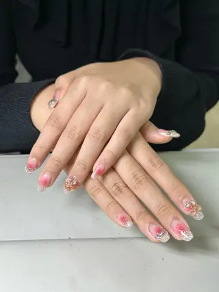 ネイル コウ ヨウのネイルデザイン