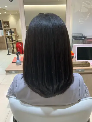 セミロング lore 金杉悠作のヘアスタイル