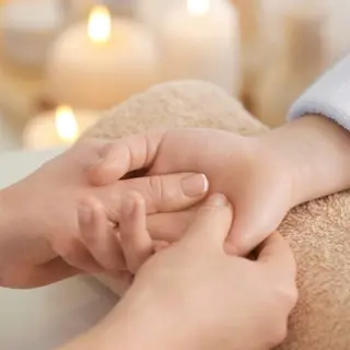 ぽっぷん satomiのネイルデザイン