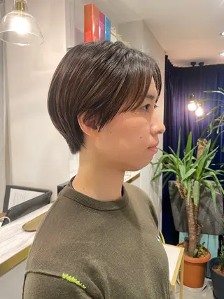 ショート 伊藤 まみのヘアスタイル