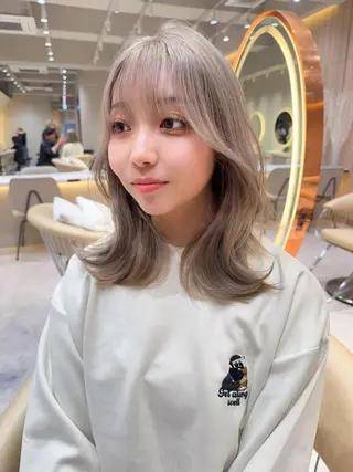 ミディアム カラー レイヤー❣️縮毛矯正 川村利幸のヘアスタイル