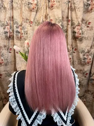 ロング カラー SHIN/レイヤー カット×クロスパーマのヘアスタイル