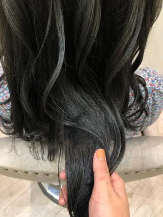 ロング カラー MYA 🤍kanaのヘアスタイル