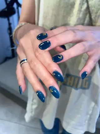 ネイル 🎀韓国レイヤー特化 🎀ベージュ/ミクのヘアスタイル