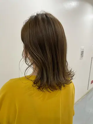 ミディアム akane .のヘアスタイル