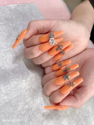ロング ネイル 《LB》ラブリエ Nail&eyeのマツエク・マツパデザイン