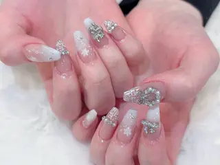 ネイル ネイルサロン Easenのネイルデザイン