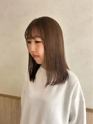 ミディアム カラー hiyoka🐈‍⬛ /似合わせ/カラーのヘアスタイル