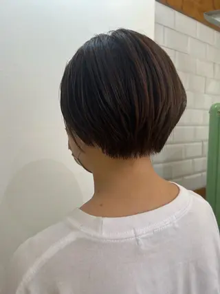 ショート カラー KANA/ボブ/ インナーカラー/艶髪のヘアスタイル
