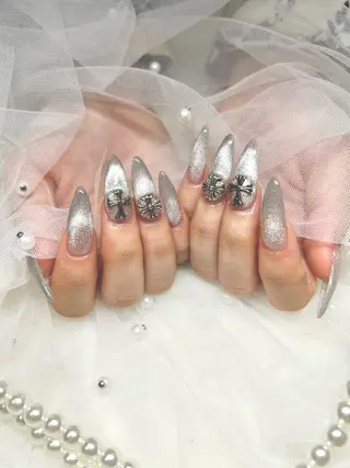 ネイル 【Laule‘a 】のネイルデザイン