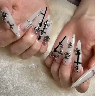 ネイル ＆ME アンドミーのネイルデザイン