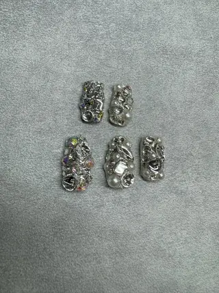 ネイル MAXKELLY SAEのネイルデザイン