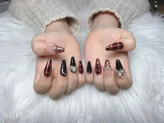 ネイル Queen Nail 柏店　クイーンネイルのネイルデザイン