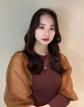 ロング 🧊🪞透明感カラー himeのヘアスタイル