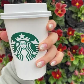 ネイル FlyingSeep 🐑kaho💟🌈のネイルデザイン