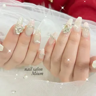 ネイル nail salon Mium所属・nail salon Miumのネイルデザイン