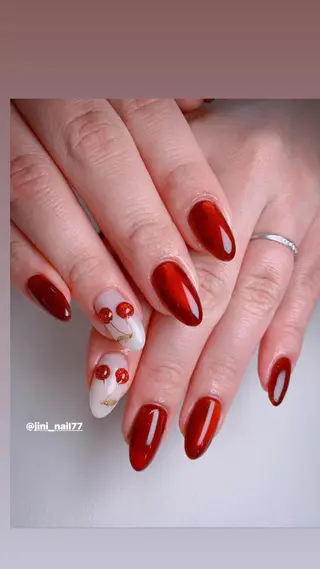 ネイル JINI NAIL所属・ジニ ネイルのネイルデザイン