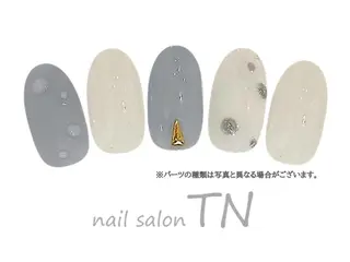 ネイル 矢川 まどかのネイルデザイン