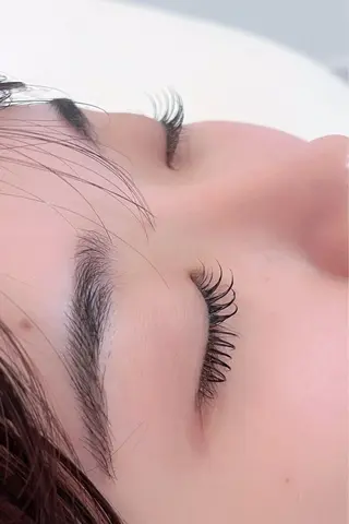 マツエク・マツパ くるるん倉敷店 Kanonのマツエク・マツパデザイン