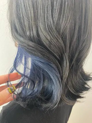 ミディアム カラー 遠藤沙也加 /レイヤーカットのヘアスタイル