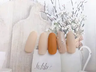 ネイル ネイルサロン&スクール GINA所属・藏野 優花のネイルデザイン