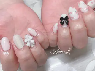 ネイル 芦辺 香奈のネイルデザイン