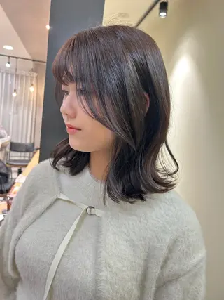 ミディアム カラー hub hair レイヤー/透明感のヘアスタイル