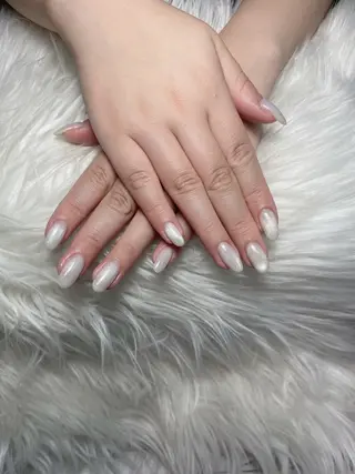 ネイル Eclat登戸店 サリナのネイルデザイン