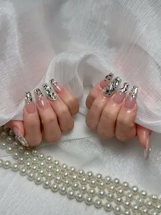 ネイル ENSalon 愛佳のネイルデザイン