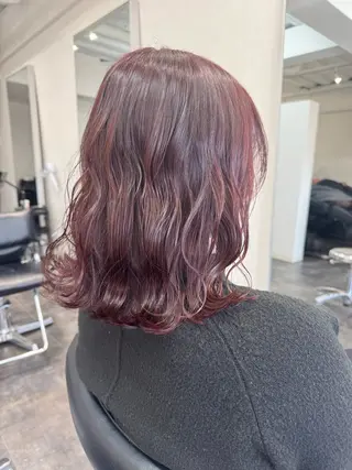 ミディアム カラー M IIのヘアスタイル