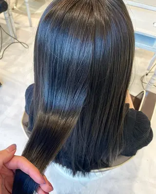 ロング カラー ALLY/ あゆみのヘアスタイル