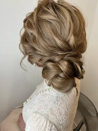 セミロング ヘアアレンジ 《カメレオン》 西田美輝のヘアスタイル