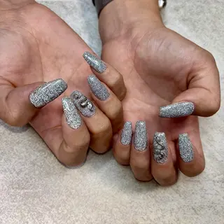 ネイル Armsnail&eyelash所属・Arms🤍 Natsumiのネイルデザイン