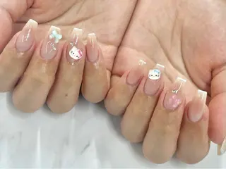 ネイル WonderShe Nailsalonのネイルデザイン