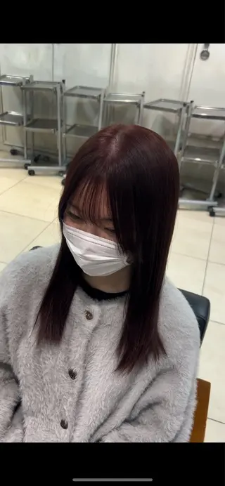 セミロング カラー CINQ ドリームプラザ店所属・竹内 仁のヘアスタイル