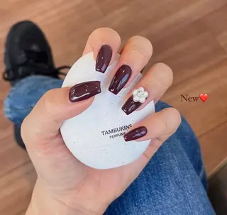 ネイル She nail studio 原宿店所属・🧸原宿の美フォルム ネイリスト🧸いいだのネイルデザイン