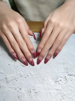 ネイル 🩵atelier- 01 優奈🩵のネイルデザイン