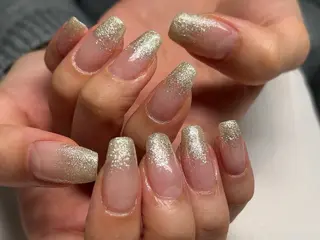 ネイル 芹澤 美由のネイルデザイン