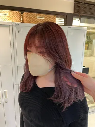 ミディアム カラー saraju 梅田店所属・安来柚乃 ヤスキユノのヘアスタイル