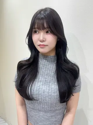 ロング カラー ヘアアレンジ 🤍layer🤍 リナのヘアスタイル