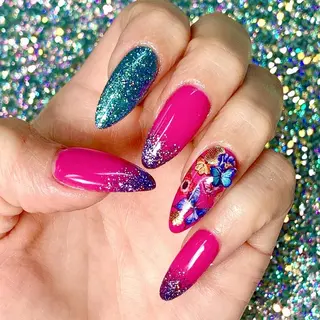 ネイル Nail Salon L'arc所属・💊大阪/心斎橋 moni🧠のネイルデザイン