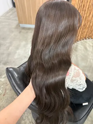 ロング カラー 當銘 花蓮のヘアスタイル