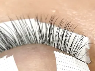 マツエク・マツパ aime 木下　真木のマツエク・マツパデザイン