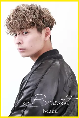 ショート カラー パーマ ヘアアレンジ メンズ Breath beauu Kobe 神戸 三宮【ブレス ボー コウベ】所属・二ツ石 舞幸のヘアスタイル